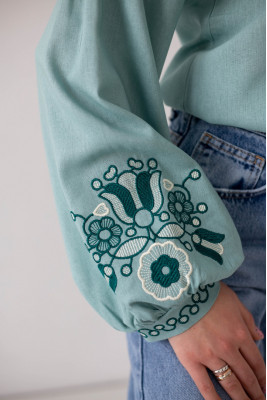 Вишиванка жіноча